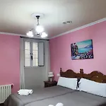 Pico Sacro I Hostal-pension