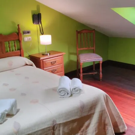 Pico Sacro I Hostal-pension 3*